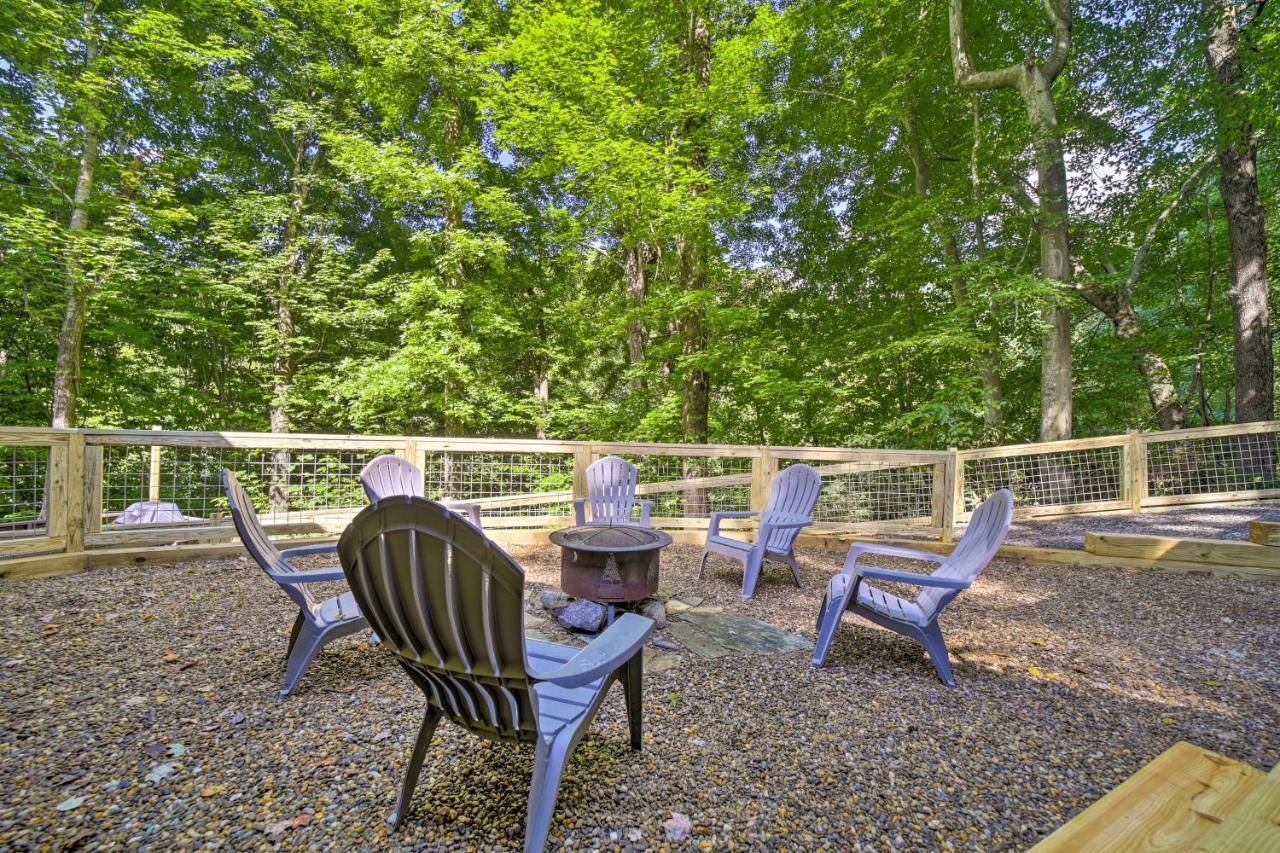 Charming Maggie Valley Getaway With Fire Pit! ภายนอก รูปภาพ